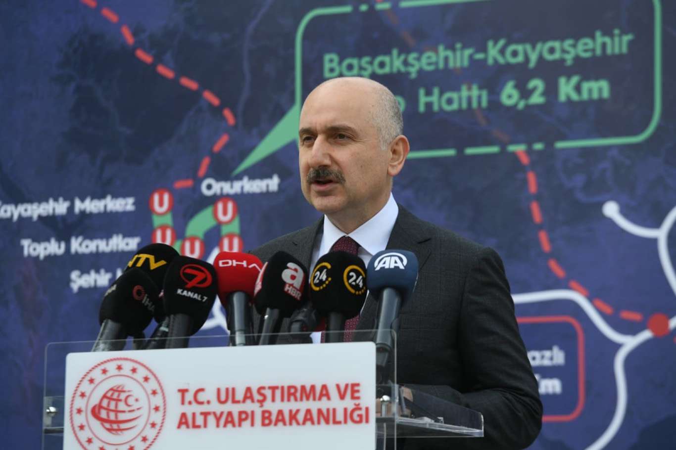 Başakşehir-Çam ve Sakura Hastanesi-Kayaşehir Metro Hattı Şantiyesi incelendi Başakşehir-Çam ve Sakura Hastanesi-Kayaşehir Metro Hattı Şantiyesi incelendi